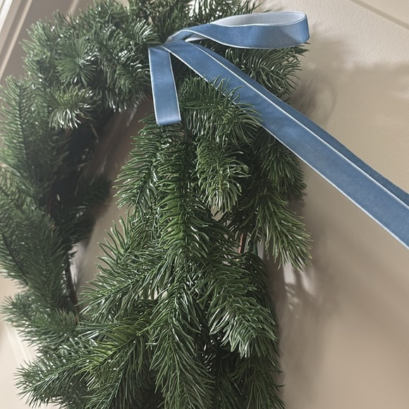Real Touch Holiday Wreath Blue Velvet Farmhouse CottageCore Blue Wreath Final - Picture 6 of 6